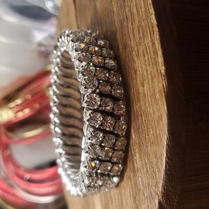 B3230 diamante‎ sweet heart bracelet world war